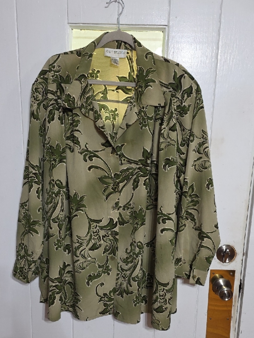 CST Women's Blouse Sage Green Floral Buttons Shoulder Pads Cuffs Sz 4X EUC